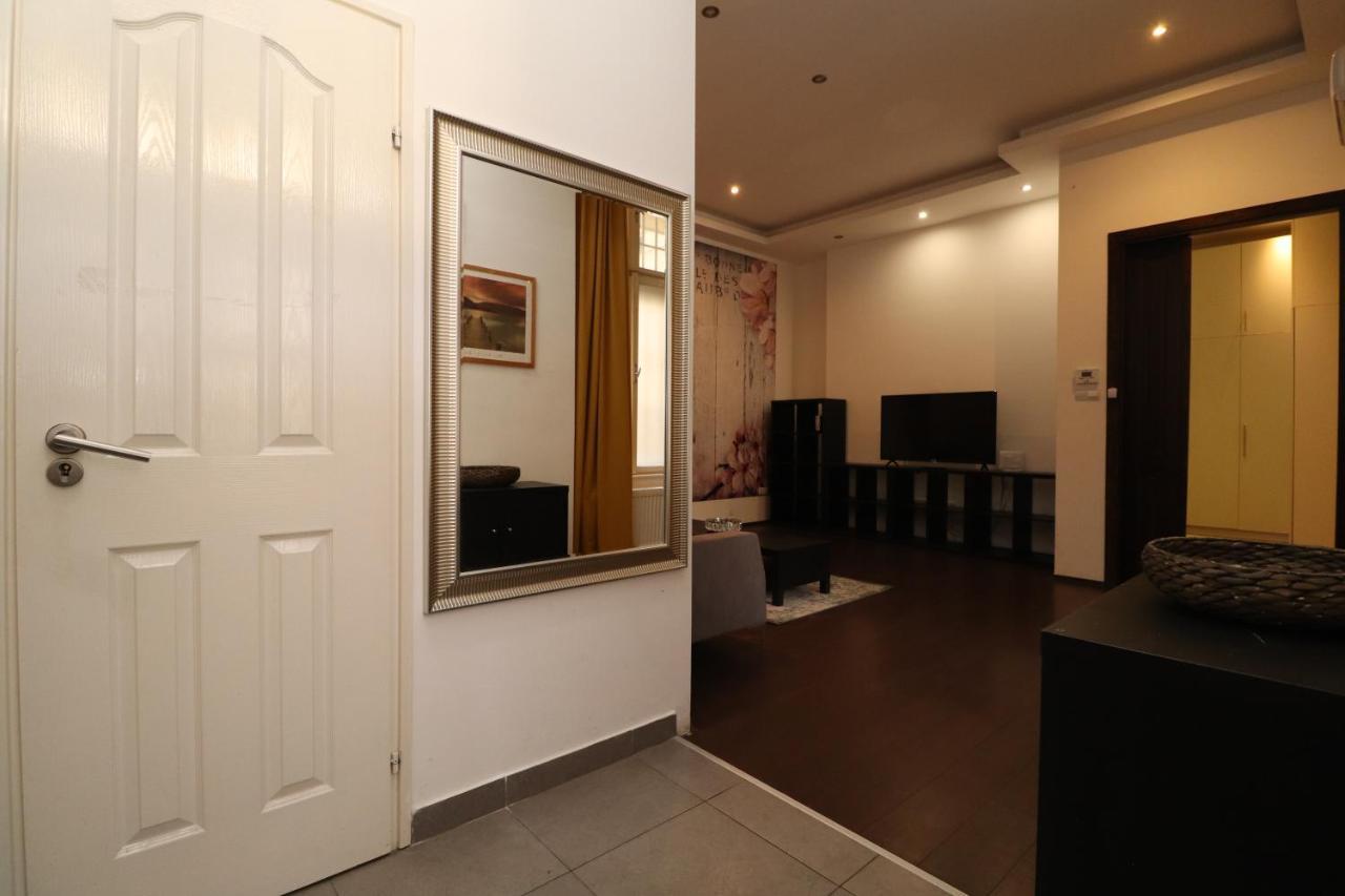 Broadway Downtown Deluxe Апартаменти Будапешт